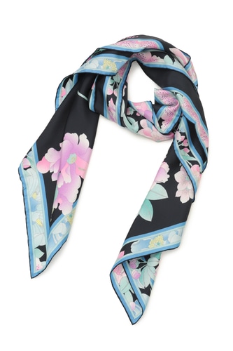 JS インポート　スカーフ