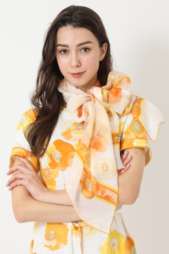 JS インポート　スカーフ