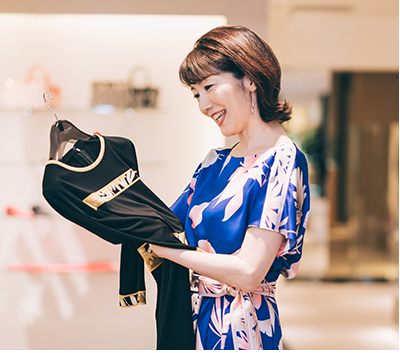 向井亜紀さんが体験 LEONARD PERSONAL ORDER｜レオナール 公式