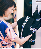 向井亜紀さんが体験 LEONARD PERSONAL ORDER｜レオナール 公式